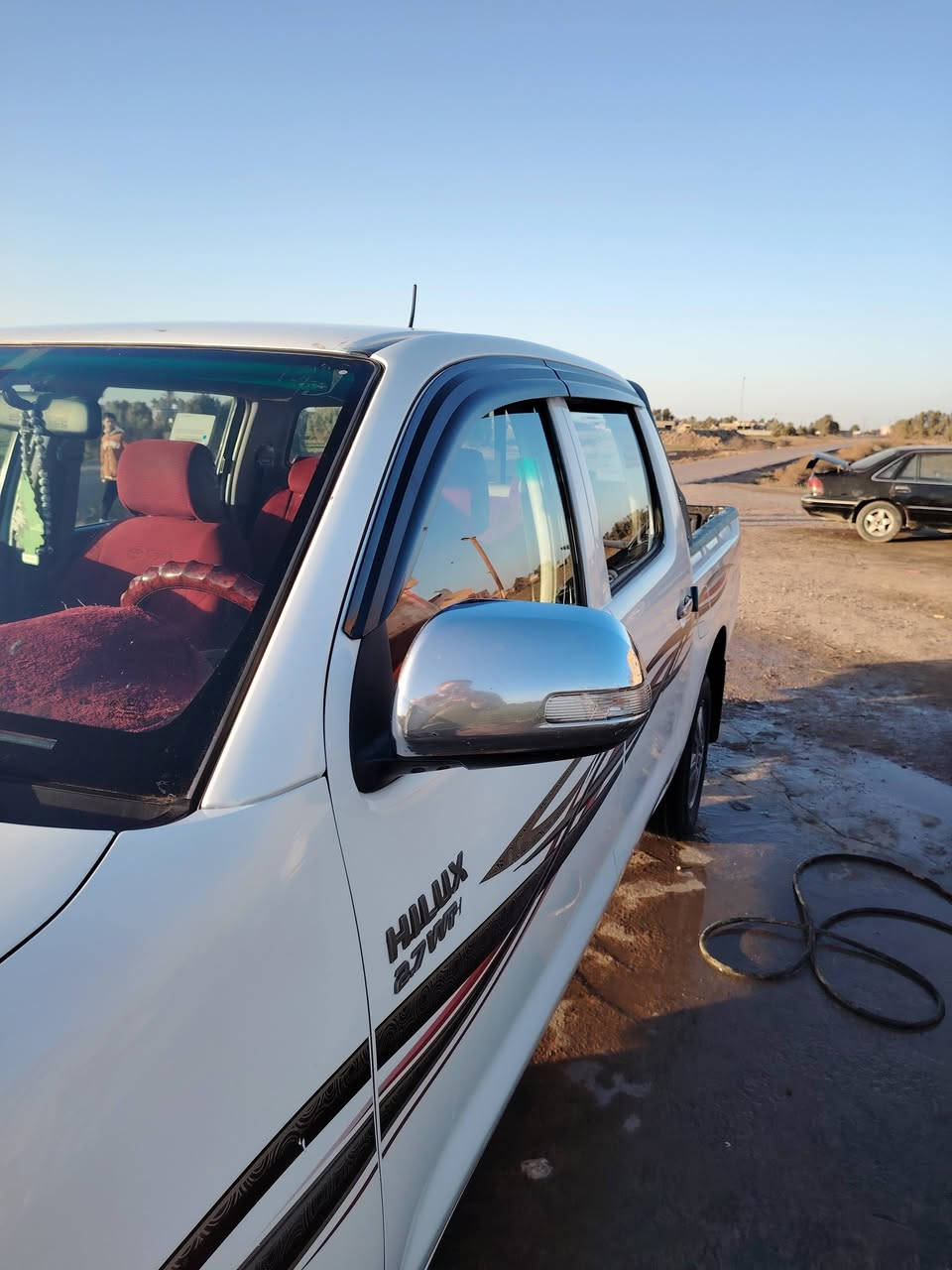 سياره فلاونزا موديل 2015 اوتوا
رقم  بغداد انكليزي  ماشيه 220

سياره مال جناي للتواصل ***********
