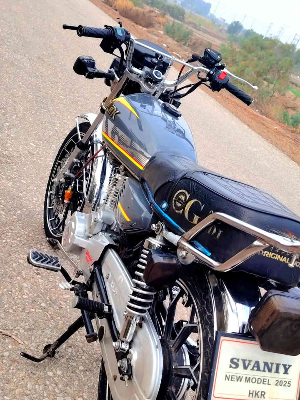 سلام عليكم دراجه للبيع  سافان موديل2025 نضيفه دبل دسك امامي وصل سعرها 850 وبيها مجال للشراي ويدلل ***********
