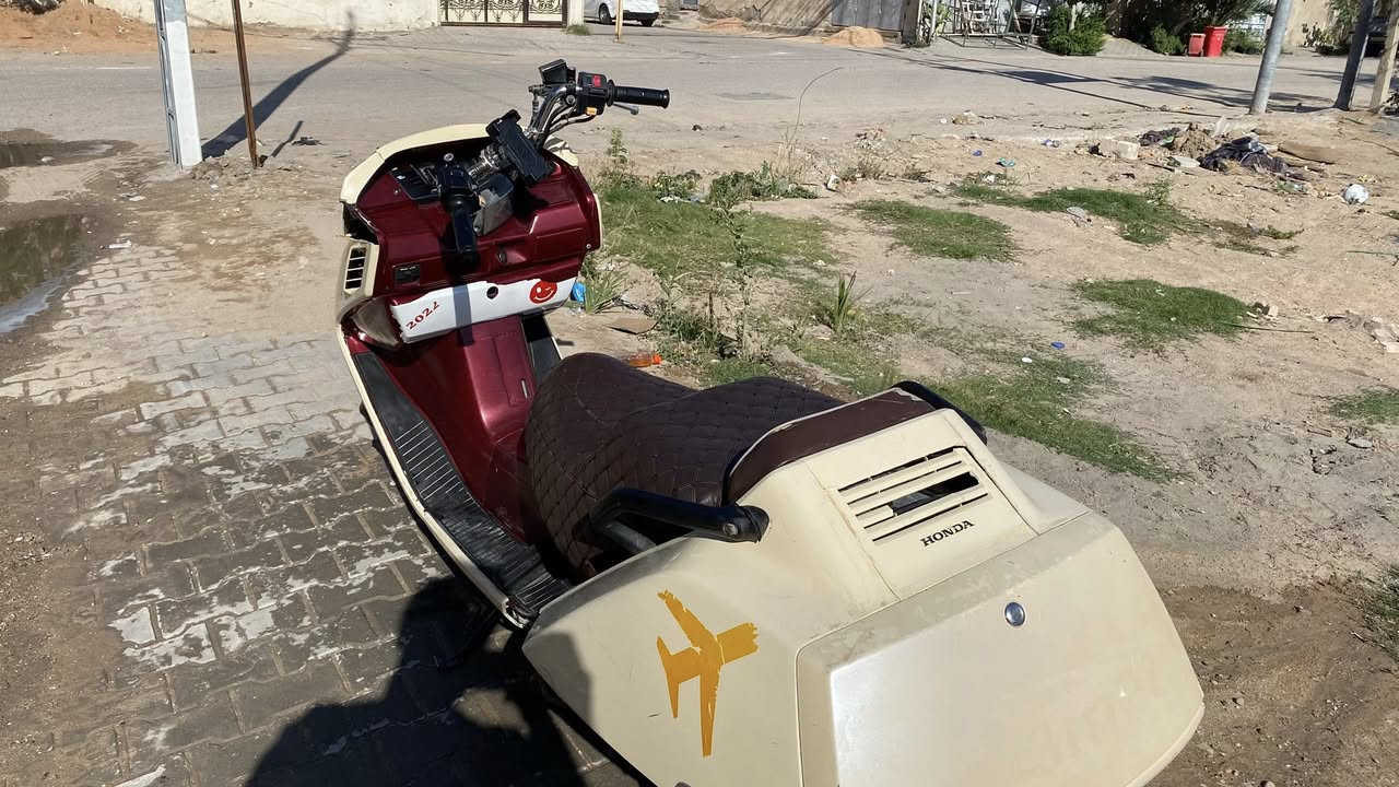 قيم بما يرضي الله
***********
