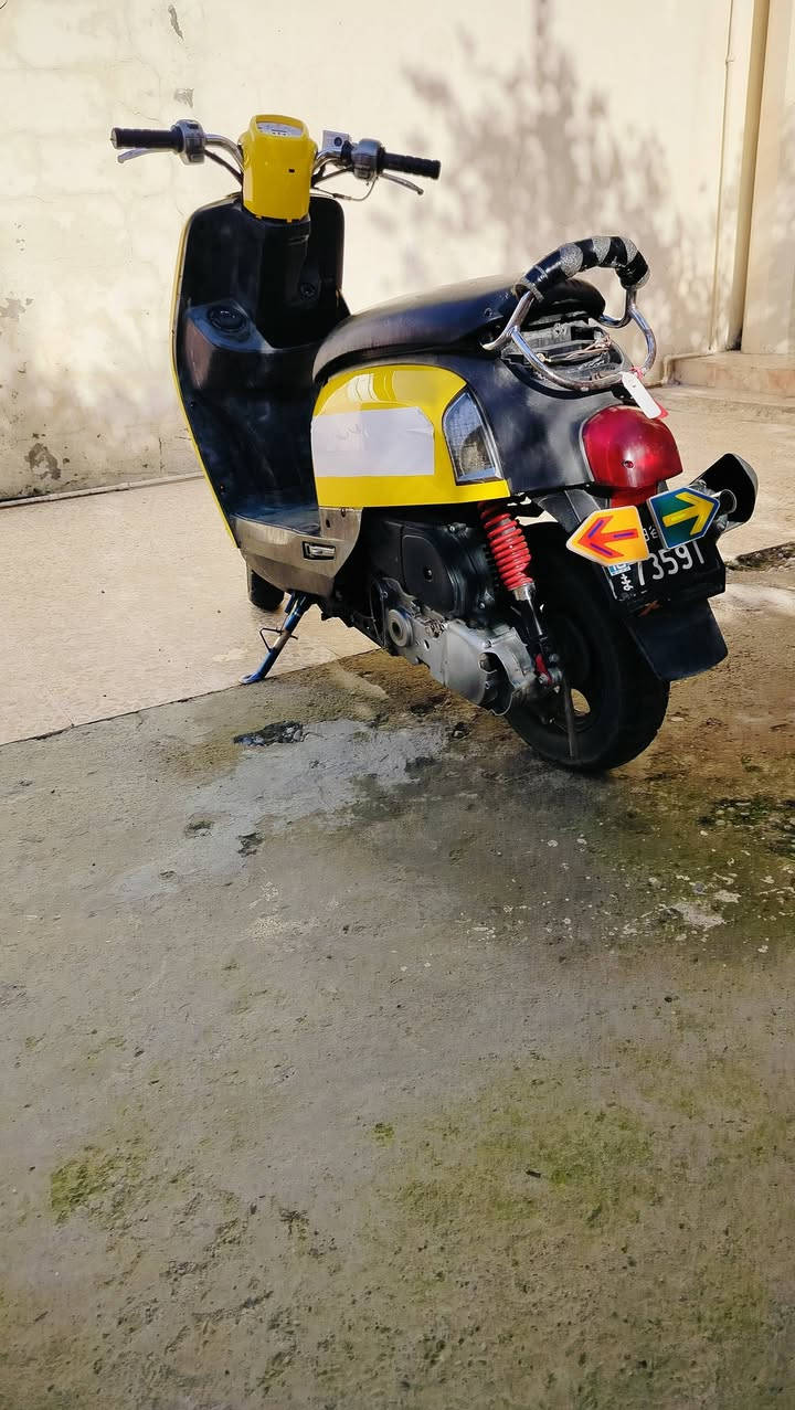 مكان كركوك للبيع او مراوس 
سلام عليكم
ماكس بوليس 120 محرك بشرط
بوشه 55 مزود 
تايرات جك جدد 
دراجه مفوله للاخير قطرت نقص مابيها تاخذه ربع ماتصرف عليه مجرد دهن بانزين بس سعر دراجه 500 بيها مجال للشرايه خاص


**إذا كنت صاحب هذا الإعلان وتريد حذفه لأي سبب، رجاءا أرسل رسالة إلى الدعم الفني**