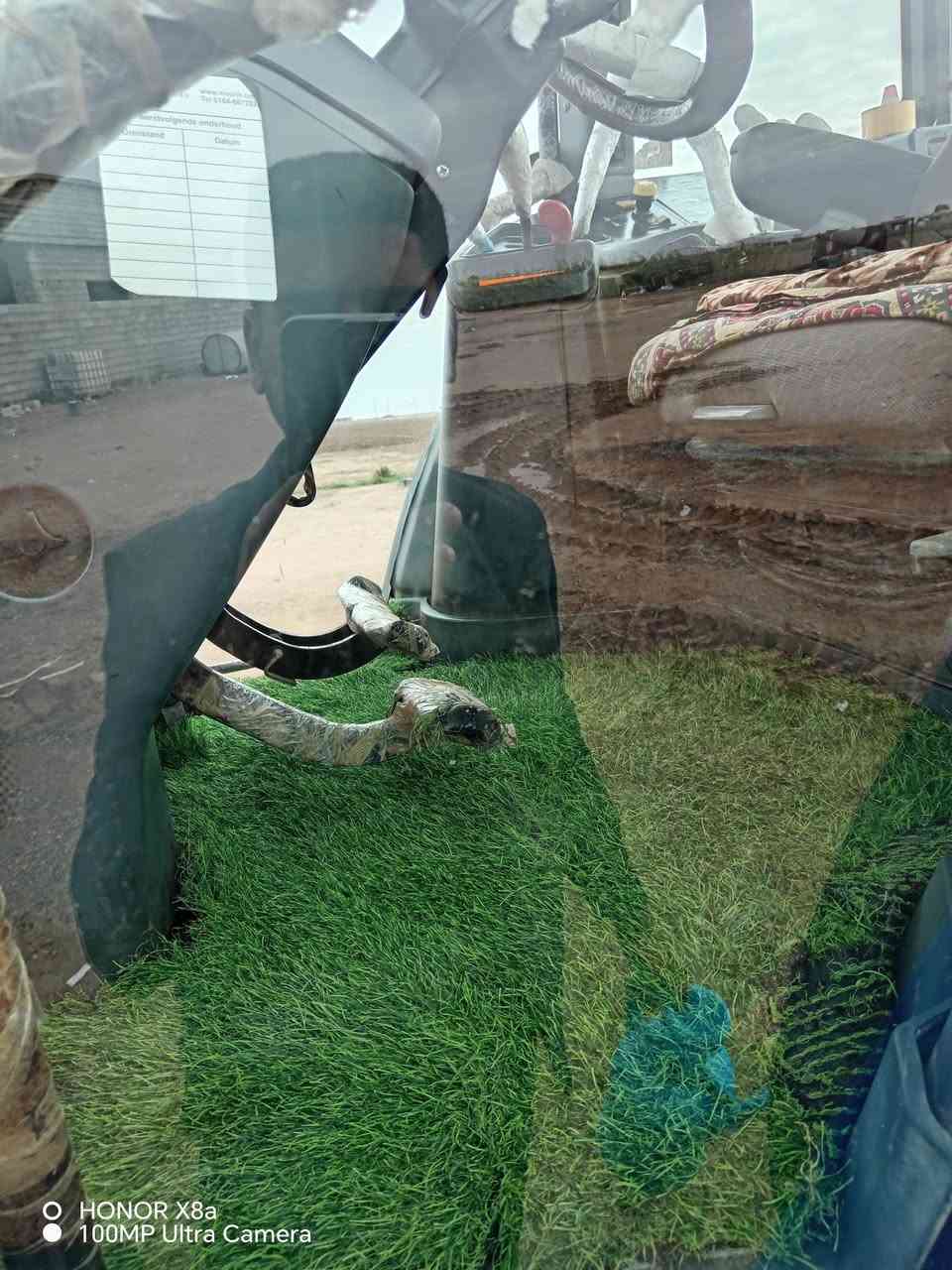 للبيع نيهولند 120فول عادي رقم اربيل مكينه شركه  مكفوله المكان ديالى ناحيه السدالعظيم  الي مو شراي لايخابر والسعر اتصال
***********
