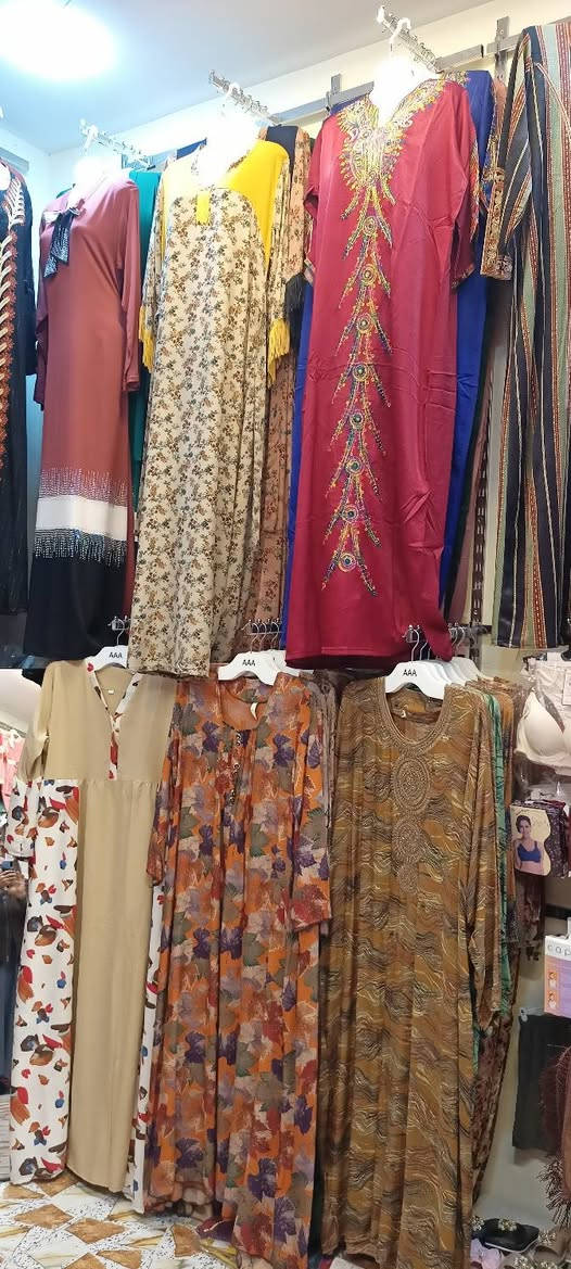 جديد الموسم الصيفي لدى أزياء الروان
الفلوجة حي الشرطة شارع الشركة
واتساب ***********
