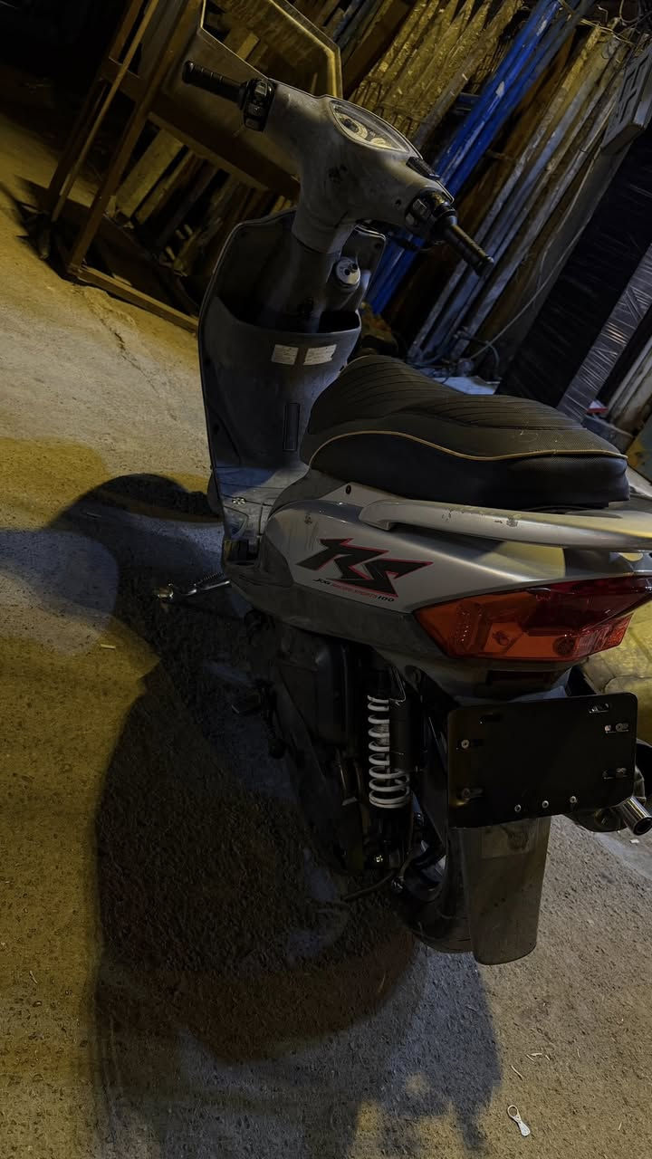 سلام عليكم عدله للبيع دراجه ما بيها برغي نقص دواجه مزوعه تزويد شرط من الفج للفراك بيها كلجات همين مكان بغداد جديده 
*********** 
***********
