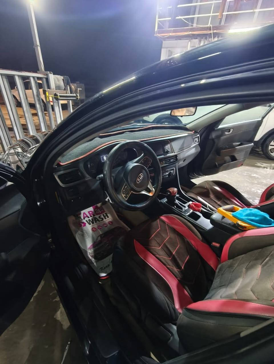 سلام عليكم
ابتما ١٧ أمريكي

مواصفات نص فول

سياره اسود

تبريد تخم تاير جديد باتري جديد

سياره حلوه مال بيت
ضربته جنطه من امريكا
مكان بغداد

ابو غريب
عارضه ١٢٠
***********

***********
