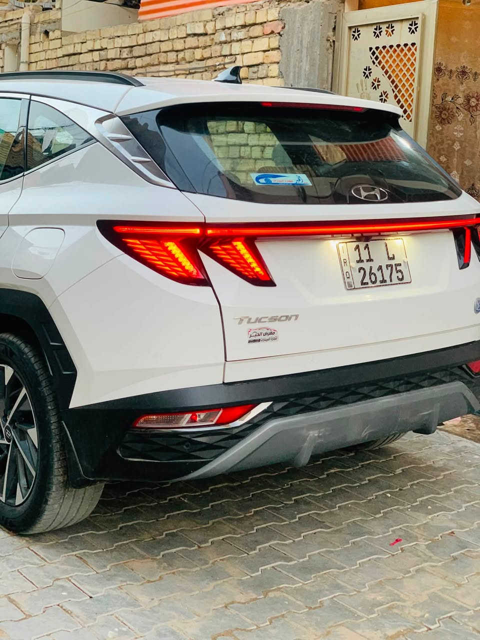 السلام عليكم
هونداي توسان 2024 🔥🚘

رقم بغداد الجديد انكليزي 

بارد صغير فقط والباقي مكفول كفاله عامه 

ماشيه 52الف 🔥🔥

خليجي موديل. 2024✅

سعة المحرك 2.0L✅

مرتبط بناقل حركة أوتو 6 نمر✅

كشنات كهرباء عدد 2 مع تدفئة الكشنات والمقود ✅

حساسات أمامية ✅

حساسات خلفية✅

لايت زينون + LED✅

بردات بلادي في الجام الخلفي ✅

بك لايت LED✅

حجم الاطار 235/50R19✅

ويل كب ✅

تشغيل عن بعد ✅

ماسحة خلفية✅

اشاره ترحيب ✅

مفتاح التشغيل بصمة نزول وصعود الجام بالريمونت✅

دشبول شاشة ✅

شاشة Apple Car play✅

كاميرا دوارة ✅

مثبت السرعة Cruise✅

المودات والأوامر الصوتية✅

أوضاع القيادة  Drive Mode✅

فحص أنظمة السيارة ✅

حساسات ضغط اطارات ✅

مقود جلد حياكة ✅✅

قطعتين تبريد✅

هاند بريك كهرباء ✅

ا ABS ✅

ا Auto Hold   أوتو هولد✅

ا ISOFIX   مثبت مقعد الطفل✅

نظام مانع الانزلاق✅

نظام نزول المنحدرات ✅

اشارة في المرايا الجانبية✅

مخرج منفذ الطاقة✅

ا  Bluetooth ✅

شاحن هاتف Wireless  ✅

_______________________________________________

موقع: بغداد // الشعله 

السعر. 220  وبيها مجال 

لاتصال 

والاستفسار ***********

