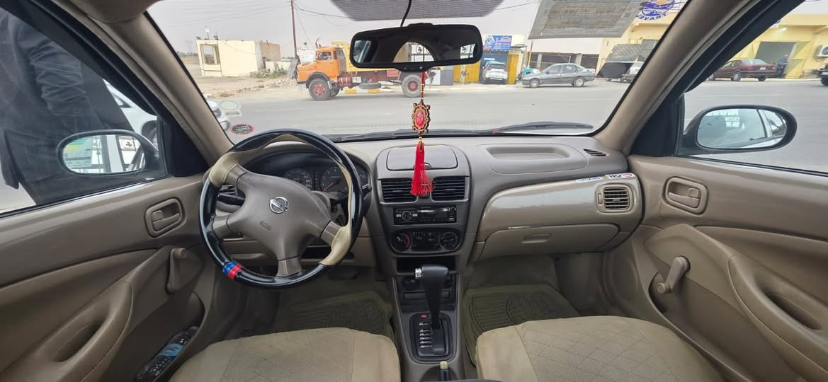 نيسان سني ياباني 2009 كير اوتوماتيك مكفولة عدا الدعاميات محرك 1600 ابيض كفالة كير ومحرك صور سونارها بالمنشور رقم انكليزي السنوية لل2030
السعر ١٠٠ 
***********
