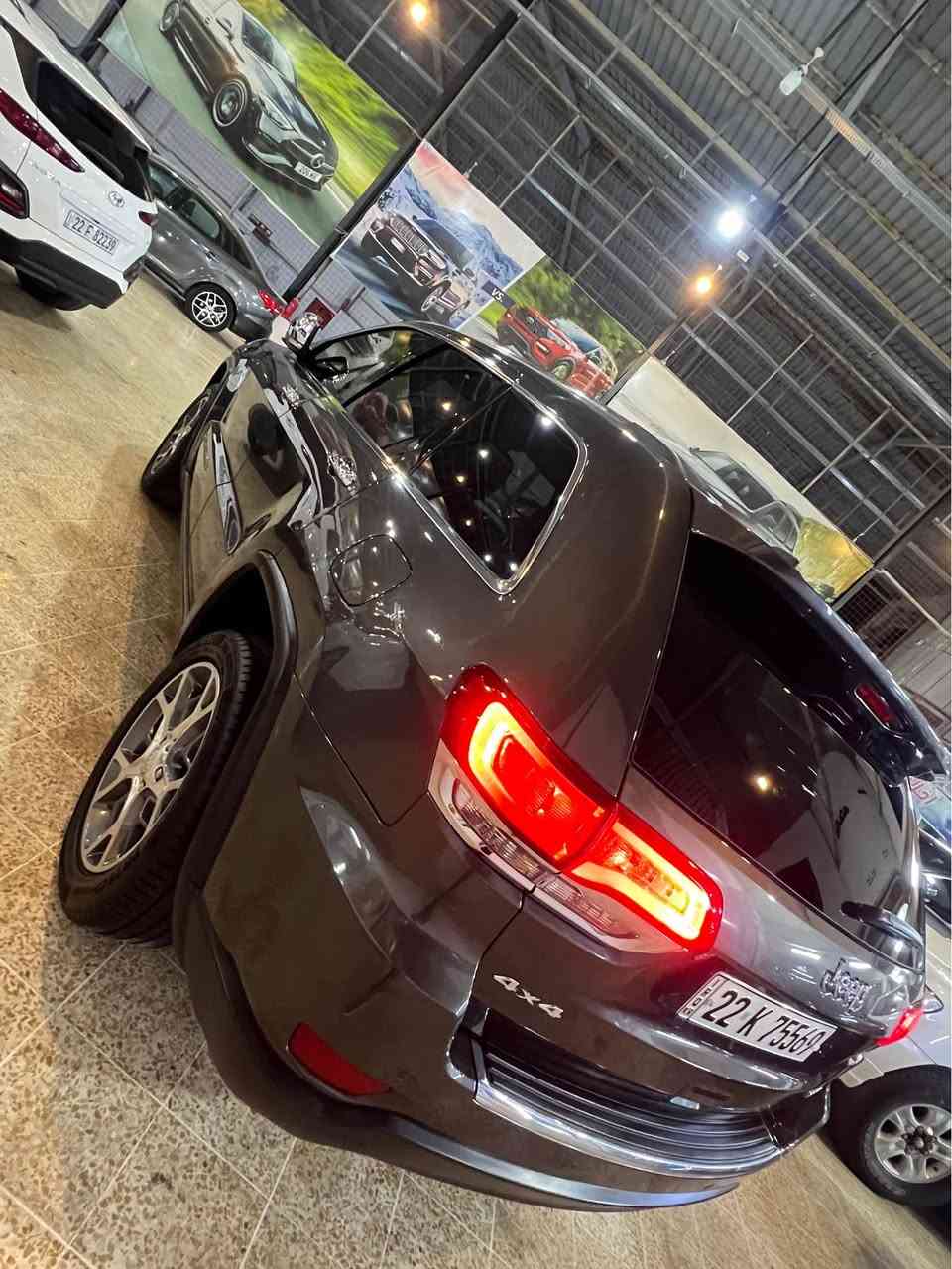 جيب٢٠٢٠
سيارة كلين كفالة بدون سبغ
دعاميات مابي سبغ 
بس وأحيد مكان سغير بارد 
گير محرك  مامفتوع
حدادية تبريت كلة بشرت 
ماشي ٦٥
سيارة فولي فول 
لمتد 
هتا رادار امامي 
سيارة حلوة جديدة 
٤تيارات جديد 
هتا دعاميات كفالة 
***********عندي واتساب أربيل, العراق
