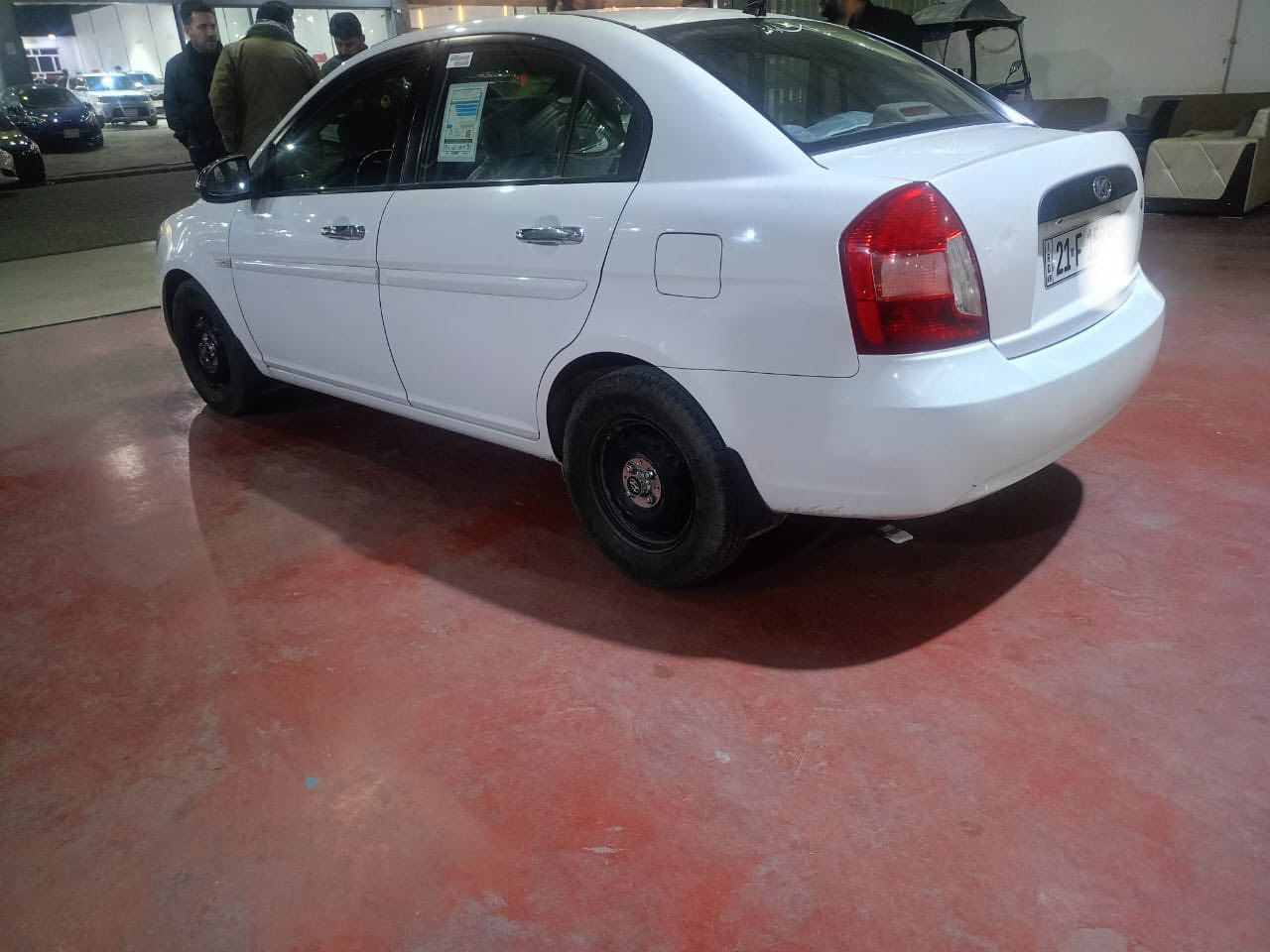 السلام عليكم اكسنت للبيع موديل 8 محرك 16 رقم نكليزي جديد صبغ قطعتين بدون داخل طخم تيرات جديد سنويه جديد سعر 90
رقم موبايل ***********
