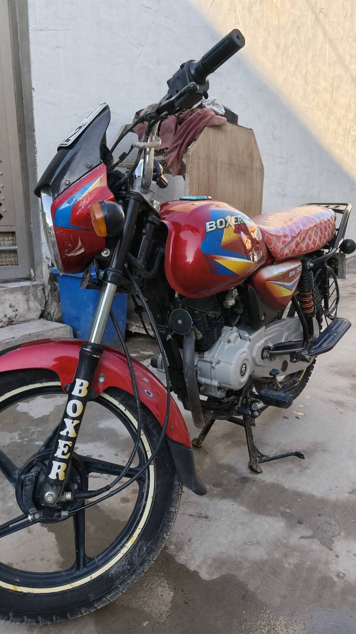 بوكسر 20 نضافة بمليون ونص مكينه وكشر كفاله كلة بلادي شخط مابيهة دراجة تخبل خير من الله مكان بعقوبة 

***********
