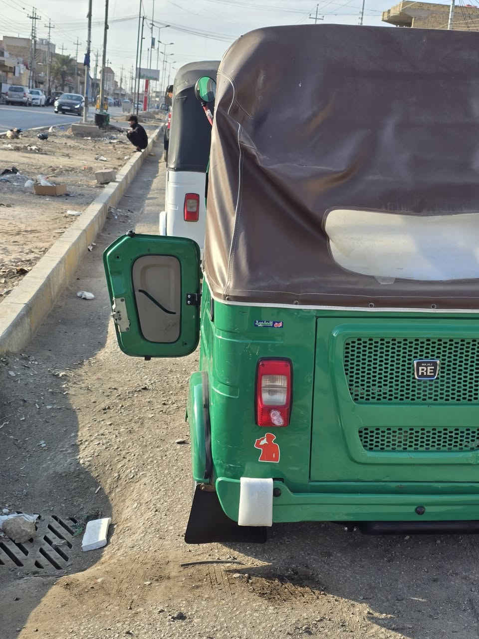 سلام عليكم شباب تكتك البيع وراق وكيل شاكر ابو المجر تكتك مكفوله كفاله عامه تكتك حلوه مال جناي سعر 7500وبيه مجال ***********👍
