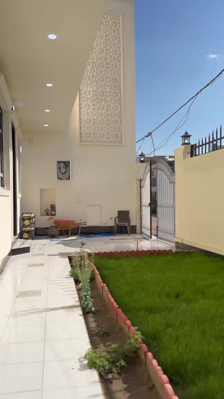 ((بسم الله الرحمن الرحيم))
🏡          🏚 

#بيت_للبيع         

🔴في الجغيفي ثانيه

🔴 شارع ابو غانم

✅المساحة 280 ركن
 
مكون من 5غرف نوم
 صالات2
ومطبخ 
واستقبال 
حمام عدد2
مناور عدد 2

 🛣 الشارع 🛣🛤 : 10و 12

🗒📑⚖️ نوع الملك : طابو زراعي صرف علمن عند الشراء تدخل مباشرتا بل سند المشترك الطابو لصرف الازراعي

💸💰 السعر  💰 خاص🔴

للاستفسار : مراجعة 
🥇  🥇
                                     
            📱📲  للاتصال :  ميثم*********** 📞☎️

#عقارات_الفلوجة #عقار_للبيع #عقارات_الانبار #عقارات_العراق  #العقار #عقار
#العقار_للبيع #للبيع #بيع #بيت #بيوت #قطعة #قطع
#ارض #
