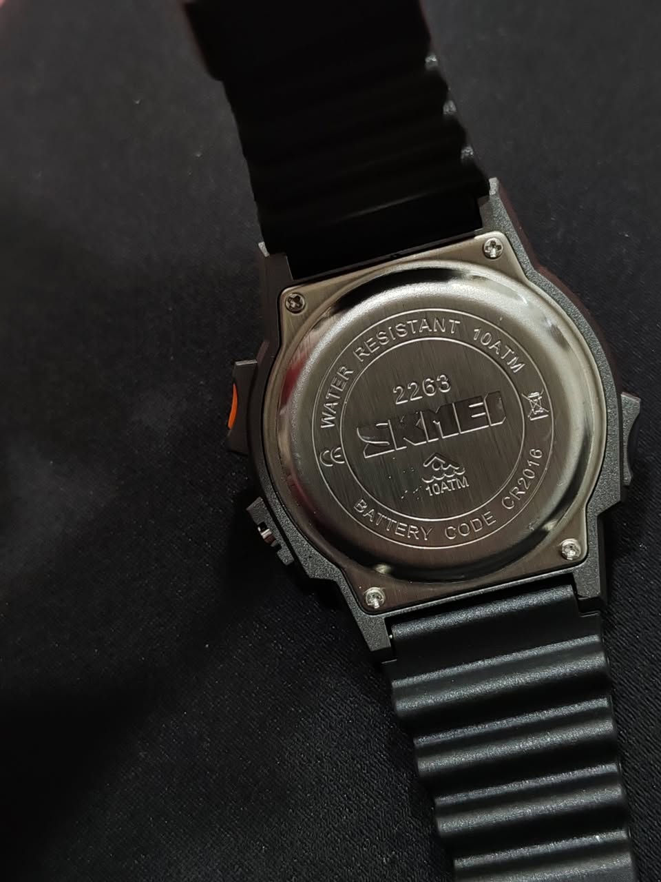 ساعة ماركة سكيمي نظيفة و شغالة و اضائتها شغالة و النظافة واضحة بالصور السعر ٣٠ مكاني بغداد و موجود توصيل


**إذا كنت صاحب هذا الإعلان وتريد حذفه لأي سبب، رجاءا أرسل رسالة إلى الدعم الفني**