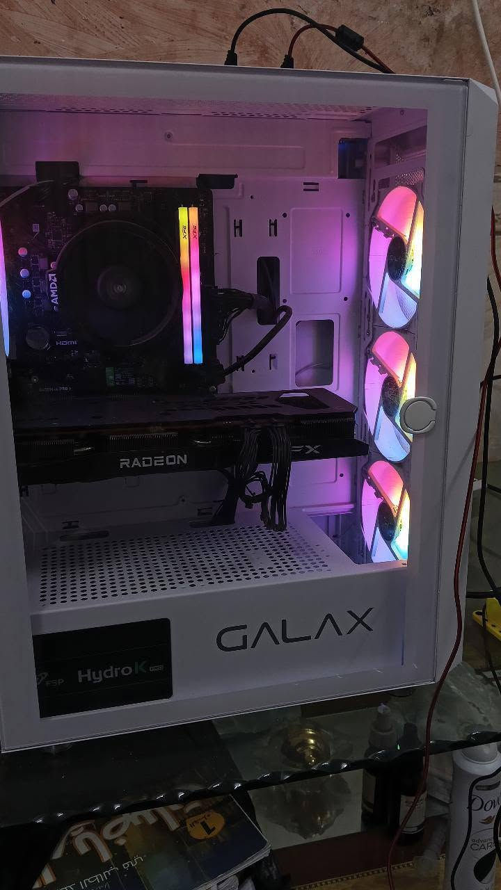 للبيع pc وشاشه  نضيفه مستعمله فقط شهرين 
مواصفاتهه
CASE GALAX ATX REVOLUTION 07

MSI M.B B450 M-A PRO MAX

AMD CPU RYZEN 5 5600X BOX

RAM G-SKILL 16*2 6000MHZ WHITE

WD GREEN 1TB SN3000 NVME PCLE4.0

GPU XFX RX6700XT 12GB

FSP PSU 600W HYDRO K PRO BRONZE

الشاشه فل HD 180 هرتز AOC MON 24G11E

WINDOWS 10-11 PRO STICKER

للتواصل واتساب ***********

السعر مليون و500 وبيهه مجال هواي  واكدر ابيع مفرد شاشه وحد وpcوحد

