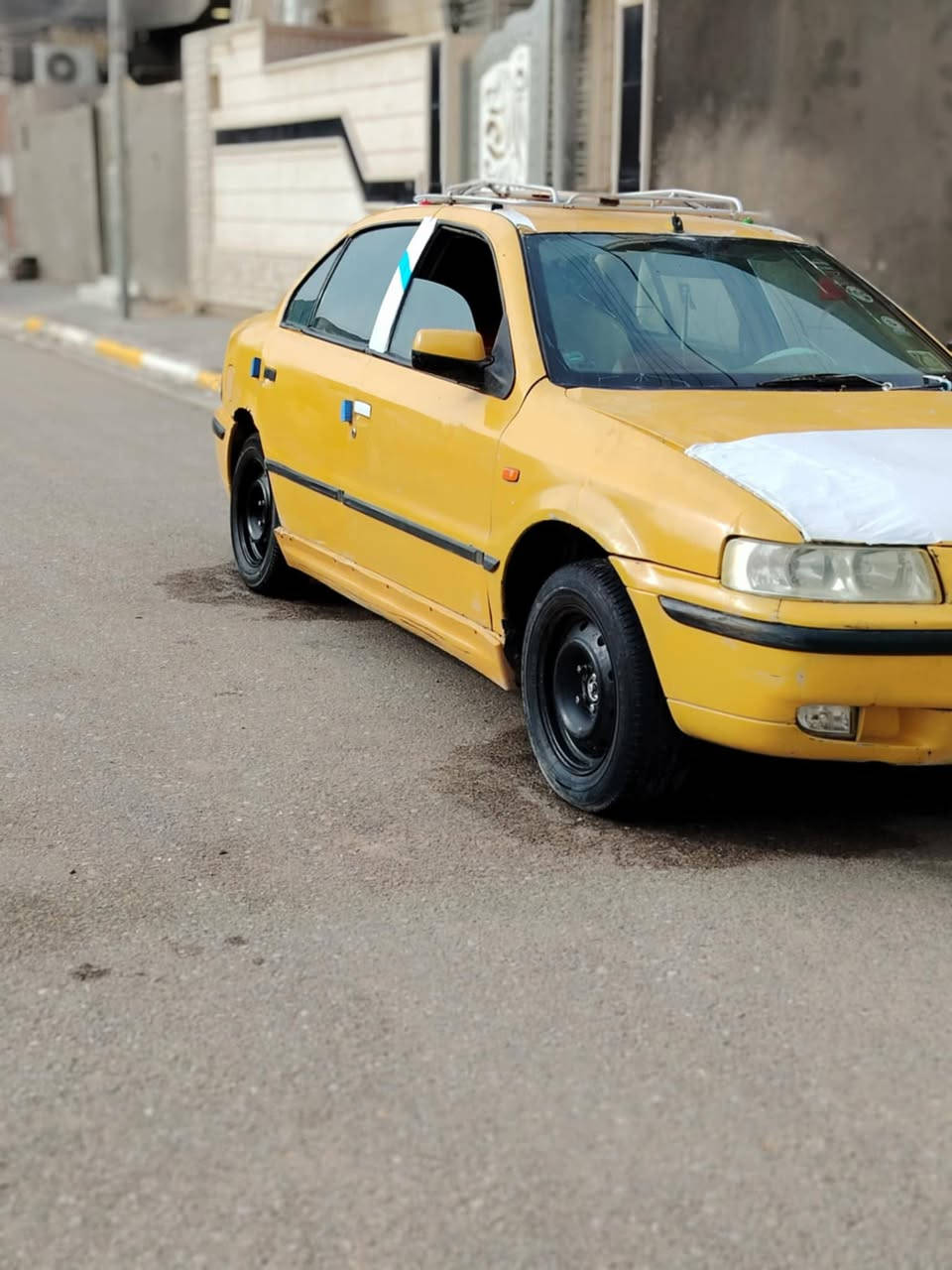 سلام عليكم سمند موديل ١١ رقم بصره مشروع وطني تحويل مباشر سياره جاهزه مال جناي سياره احله من الصوره تجي وتشوف المكان السماوه المركز السعر ١٥ غر موجو عل فيس اتصل ع ***********
