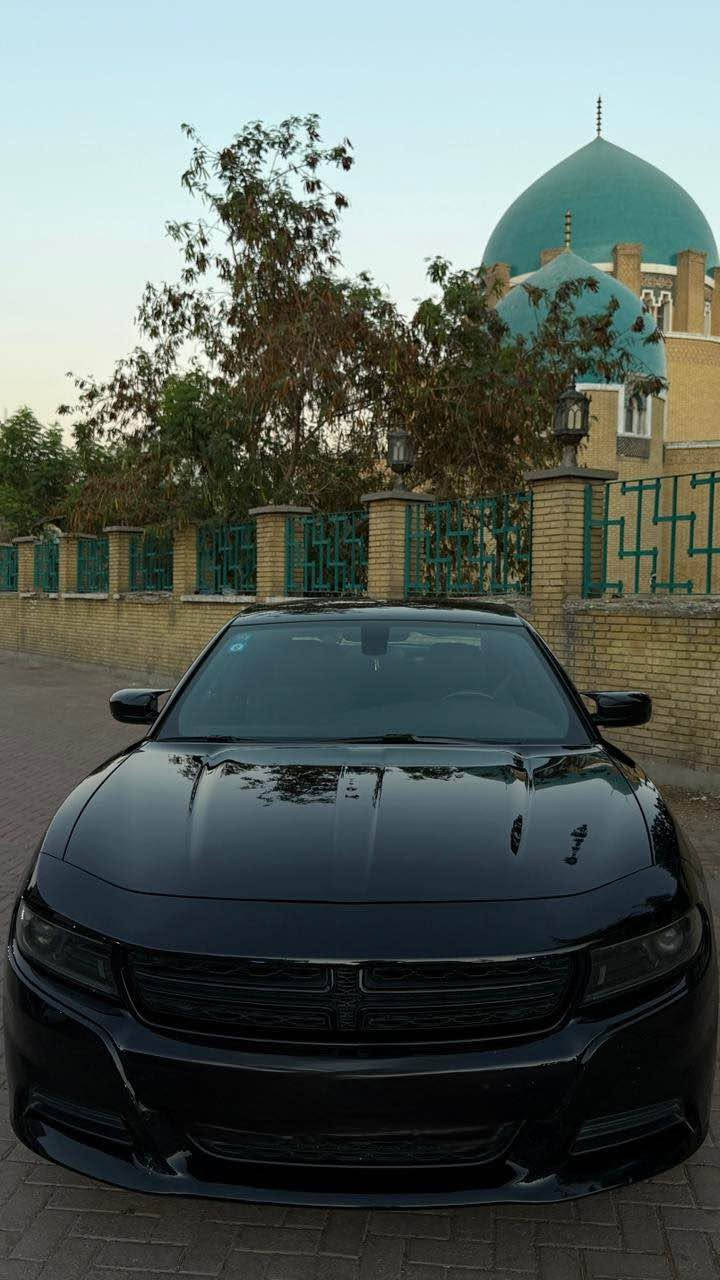 السلام عليكم 🖤🔥
جارجر موديل 2022 SXT
Dodge Charger_2022_SXT

اللون: اسود ملكي
وارد امريكي: جنطه مصلحه نفسه وبيه بارد خفيف بلباب صور الحادث موجوده 
مكينه: 3.6
دفع خلفي
ماشيه:70km
السعر:225$ بيه مجال بسيط
رقم بغداد تحويل مباشر
السياره كلش نظيفه وبالحقيقه بعد احله 
للاستفسار :: *********** بغداد, العراق
