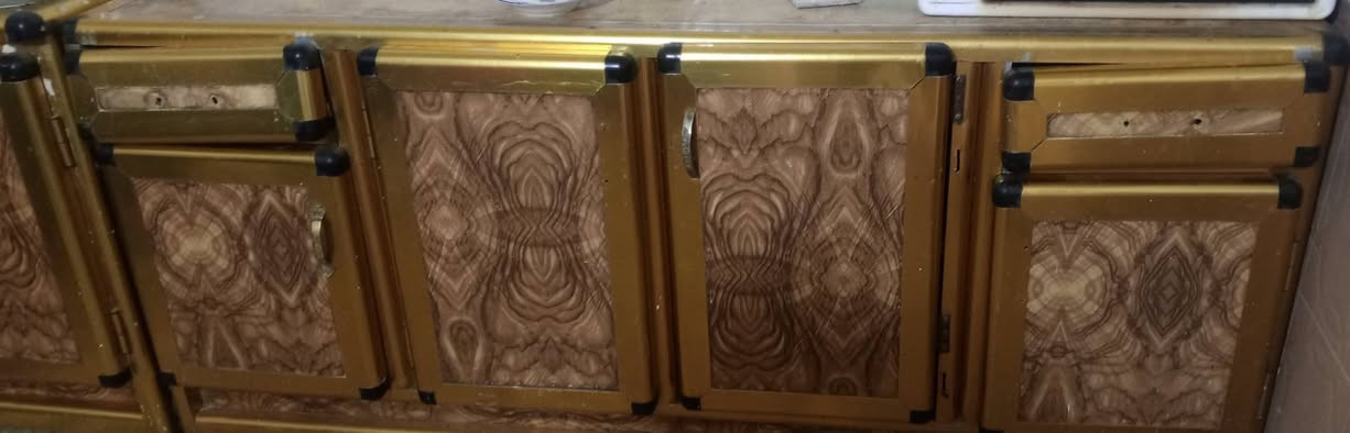 كاونتر ٦قطع ١٦ باب حي الميلاد ***********
