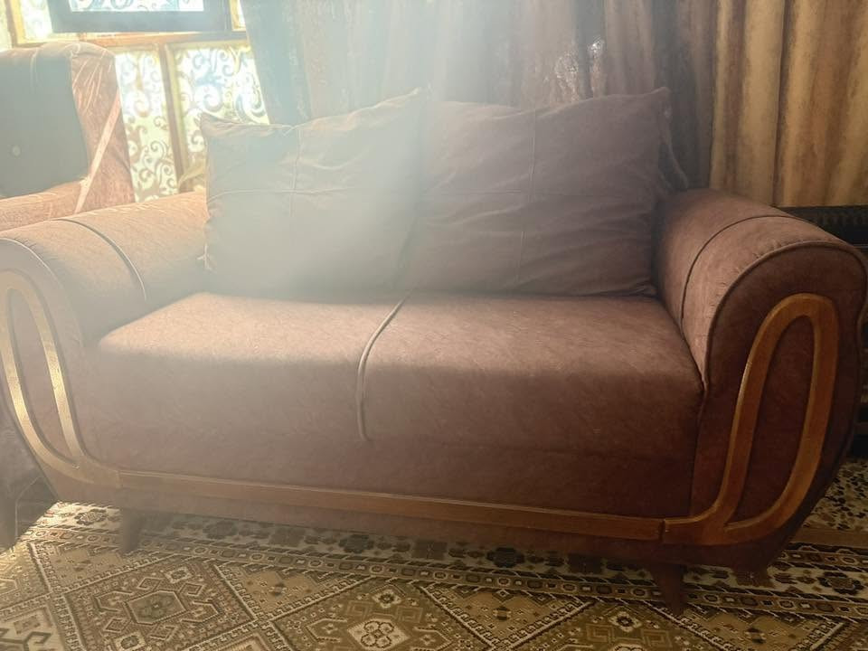التخم للبيع ١٠ مقاعد
بغداد الاستفسار خاص


**إذا كنت صاحب هذا الإعلان وتريد حذفه لأي سبب، رجاءا أرسل رسالة إلى الدعم الفني**