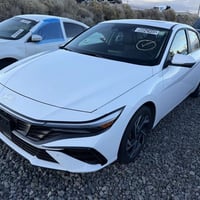 السلام عليكم 🫡للبيع هونداي النتره .فول للخير لمتدد 4 كامرات دواره  . ف...