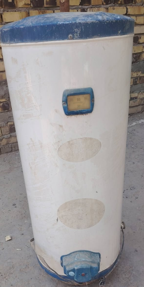 السلام عليكم غسالات شغلات غسل وتجفيف سخان 120لتر الطحان المكان بابل مركز المدينه ***********
