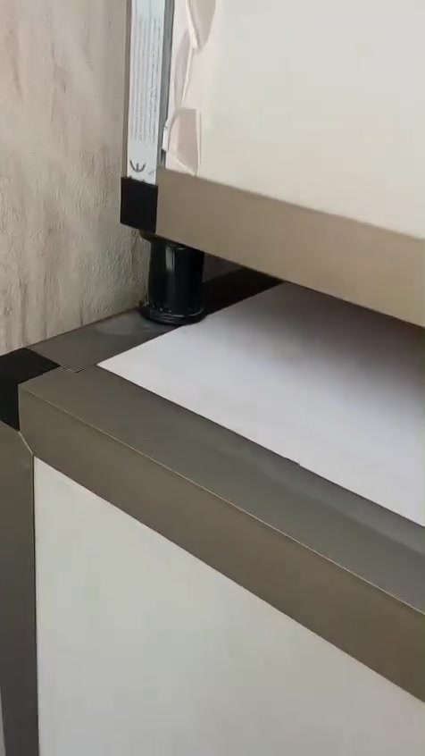 ميز عرب شغل المنيوم سراي الأصلي يرهم للحلويات وللصيدلية وغيرها قطعتين جدد بي قاصه وباب
الفوك 4امتار والجوه 4امتار و 20سم كلفني مليون و 400الف ابيعها على 610الف


**إذا كنت صاحب هذا الإعلان وتريد حذفه لأي سبب، رجاءا أرسل رسالة إلى الدعم الفني**