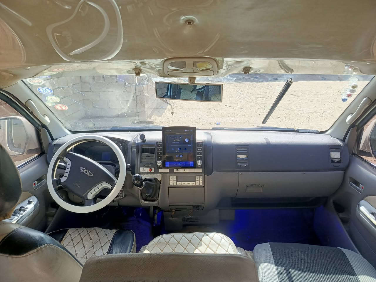 سلام عليكم شيري H5 موديل 13 مكينه كاز كرنفال رقم بصره الأماني
سعره 70 وبيها مجال 
رقم ***********
