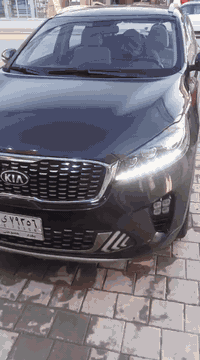 سورنتو خليجي موديل 20 مكفوله من الضربه والصبغ بيه شخوط بصيطه موضحه بل فديو محرك 6 سلندر كير 8 نمر فول عده الفتحه السعر 23 الف وبيه مجال مكاني بغداد الرقم ***********
