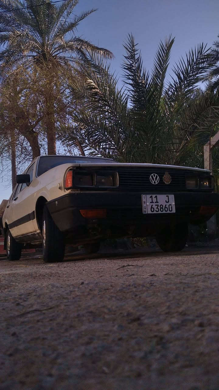 سلام عليكم برازيلي مديل 87سياره مكفولة من ضربه بيهه شويه مكان صبغ مكينه كير مكفولات سياره بسمي المكان النجف السعر35.    ***********
