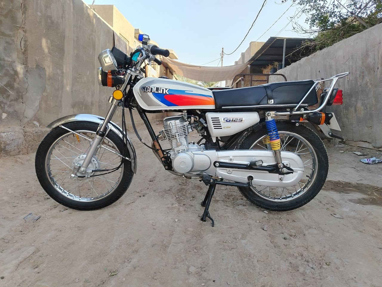 سلام عليكم للبيع دراجه نوع نامه امتياز موديل ٢٠٢٥ أوراق استنساخ من الوكيل الدراجه حلوه كلشي بيه شغال مال جناي ما ذب عليه ربع. والشراي بيك خير وتدلل
مكاني حله بلسياحي
الرقم ***********
