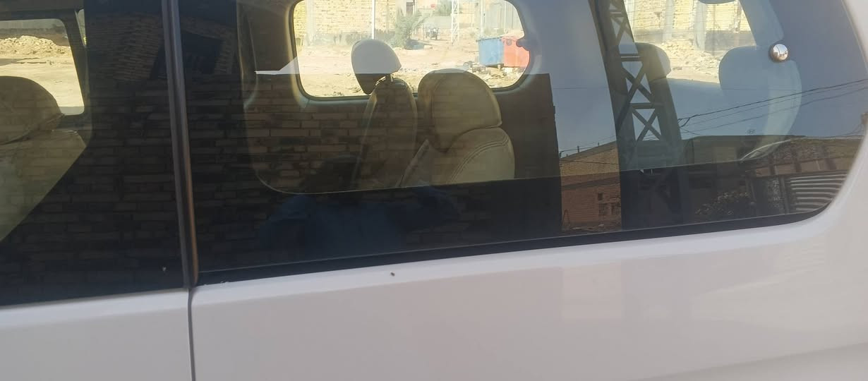 استاركس 18 مسكر نضيفه جدا رقم بابل باسمي مصفرة من كلشي كفالة عامه من كلشي خليجي مال جناي للبيع فقط على سنوار ***********
