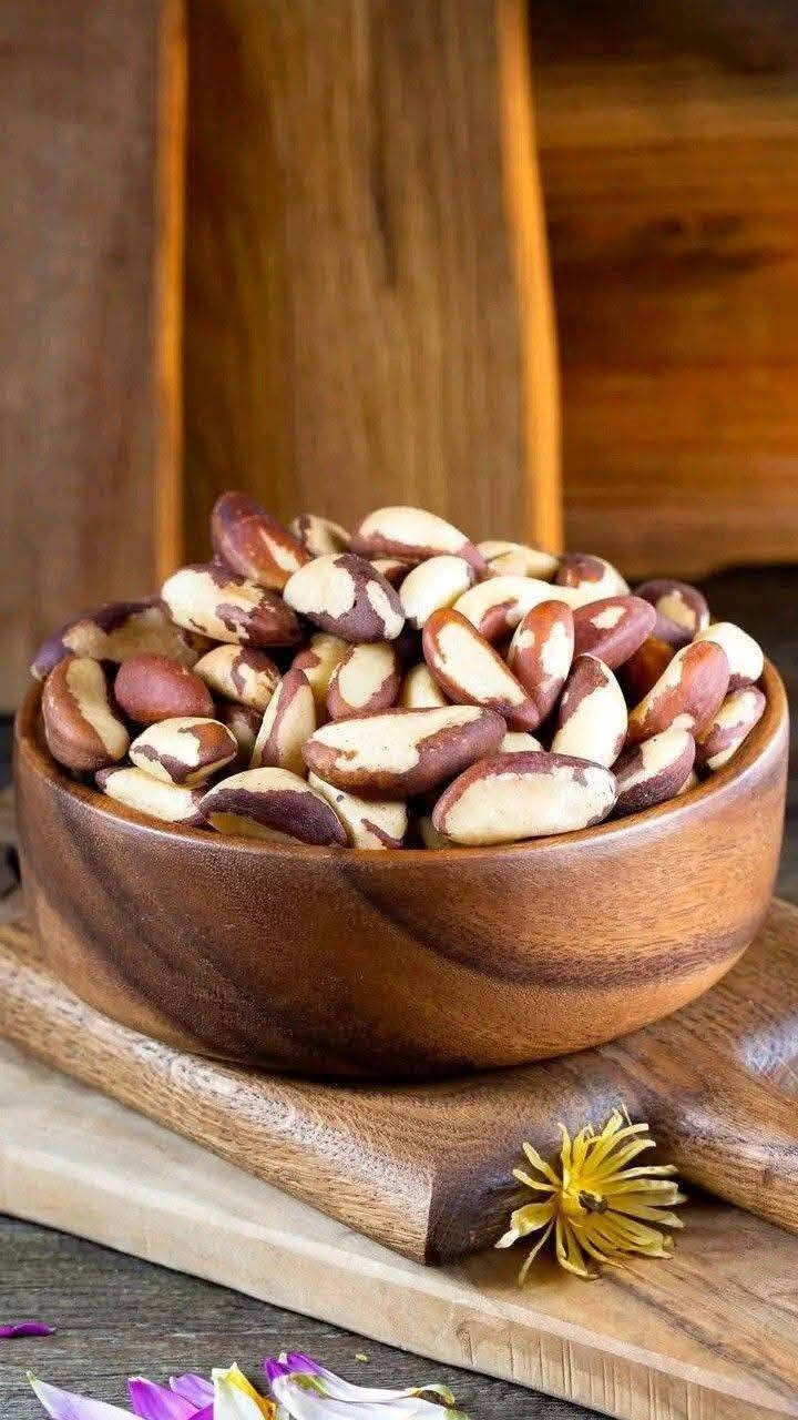 السلام عليكم ورحمة الله 
زبائنا الكرام 
تم توفير اللوز البرازيلي كميه محدوده

لوز برازيلي درجه اولئ
 طعم راقي و فوائد عديدة 
* تحسين صحة الغدة الدرقية 💯
* مصدر ممتاز للسيلينيوم ... 
* خفض سكر الدم ... 
* زيادة مستويات التستوستيرون ...✨
* تحسين صحة القلب ... ♥️
* تحسين المزاج ... 
* تحسين صحة البشرة ... ✅

متوفر الان 🌰

موصل ... المجموعة الثقافية🚩🚩🚩 فرع ماكولات طماطة 🏤
داخل الفرع بالعمق ومقابل مجمع بلازا😎😎عطارية باب السراي 😎😎احمد العطار
للاستفسار ***********
***********
   🌿🌿🌿🌿🌿🌿🌿🌿🌿🌿🌿🌿🌿🌿🌿🌿

عطارية باب السراي ...يتوفر توصيل داخل الموصل
