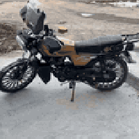 البيع جديده هيه وغراضه مليون وميتين 07706518831