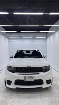 SRT فول • ٦.٤ لتر ٨سلندر • رقم بغداد مميز