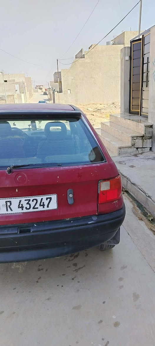 اوبل استر 
الموديل 1993
محرك 16 كصه جديد شرط
كير شرط 
سنويه باسمي جديده
هزه جديده
ارقام انگليزي جديد 
بطاين جدد 
لايت زنون عالي ناصي 
فتحه سقف 
مسجل سماعات كله شغال 
كهربائيات شغاله 
السعر 31 وبيها مجال 
***********
