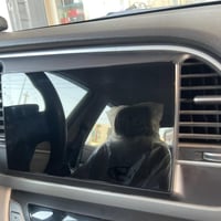 شاشه للبيع مستخدمها اقل من شهر اريد ابيها رايدها ب١١٠ وبيها مجال اني ا...