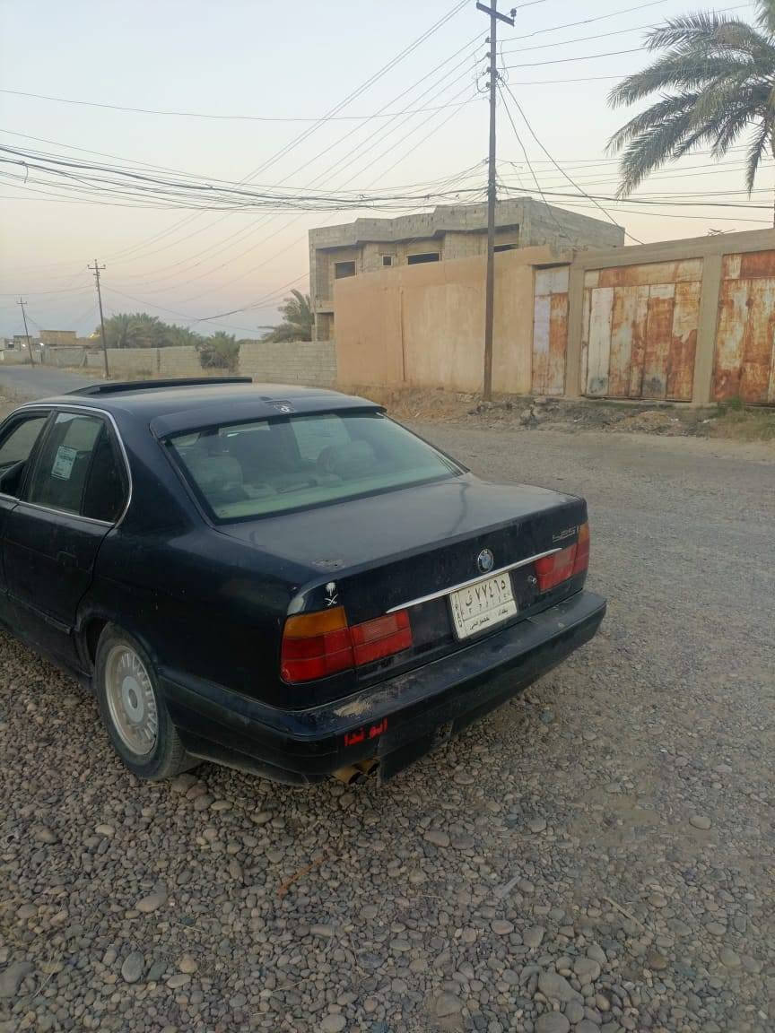 السلام عليك بيم حجم 525 رقم بغداد حاز ثالث وكالة فقط محرك مسكر كير عادي كير ومحرك وصدر وتخم تاير كلو جديد كهربائيات كلها شغالة تاريك لبصرة شرط نشاط تشك التبليط السعر 30ورقة وبيهة مجال مكان السيارة العلم قريت الربيضة مراوس ملكة كص يرهم ***********)
