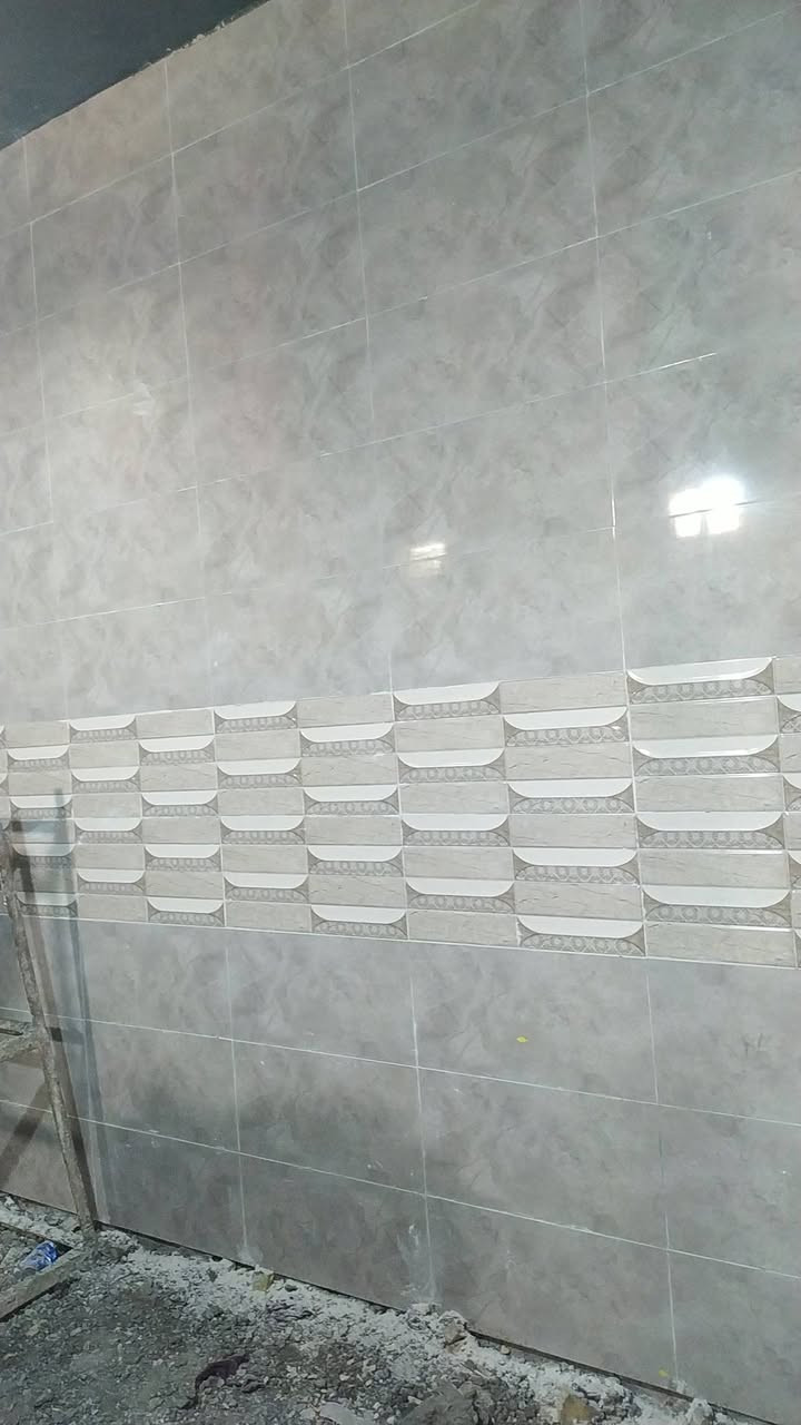 خلفت سيراميك جداري ورضي وجميع نواع سيراميك شتغل داخل البصرة قطعي وعل متر وبل يوميه  فقط داخل البصرة 
***********
عندي كادر تفليش وتصعيد المواد وتنظيف البيوت
عندي خلفت بناء والبخ ومعجون وبياض وصبغ
