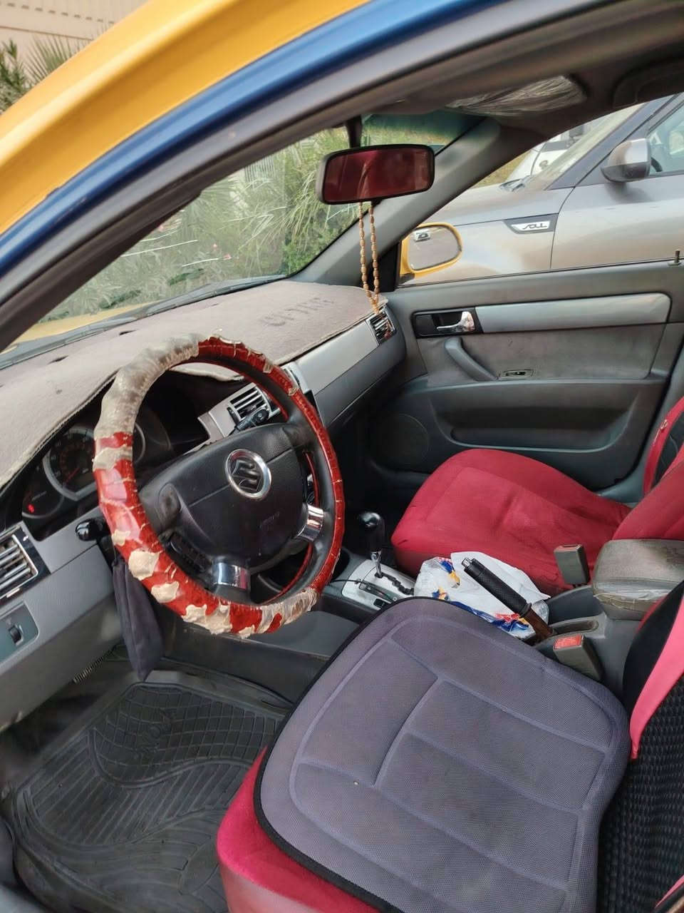 سيارة فورنزا تكسي موديل ٢٠٠٨ للبيع رقم دولي سنوية باسمي السعر ٤٠ورقة السكن بسماية  سيارة بيه كازكيت سنوية جديدة الى ٢٠٢٠م هاتفي ٧٧٠٢٨١٨٢٥٣.


**إذا كنت صاحب هذا الإعلان وتريد حذفه لأي سبب، رجاءا أرسل رسالة إلى الدعم الفني**