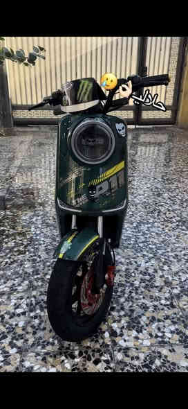 دراجه شحنR11نضيفه كلش مكفوله من كلشي ومزوده تمشي120حقيقي100دراجه بيها شلعه الى تموت مكاني بصره الوفود رايدها 700وبيها مجال رقمي***********
