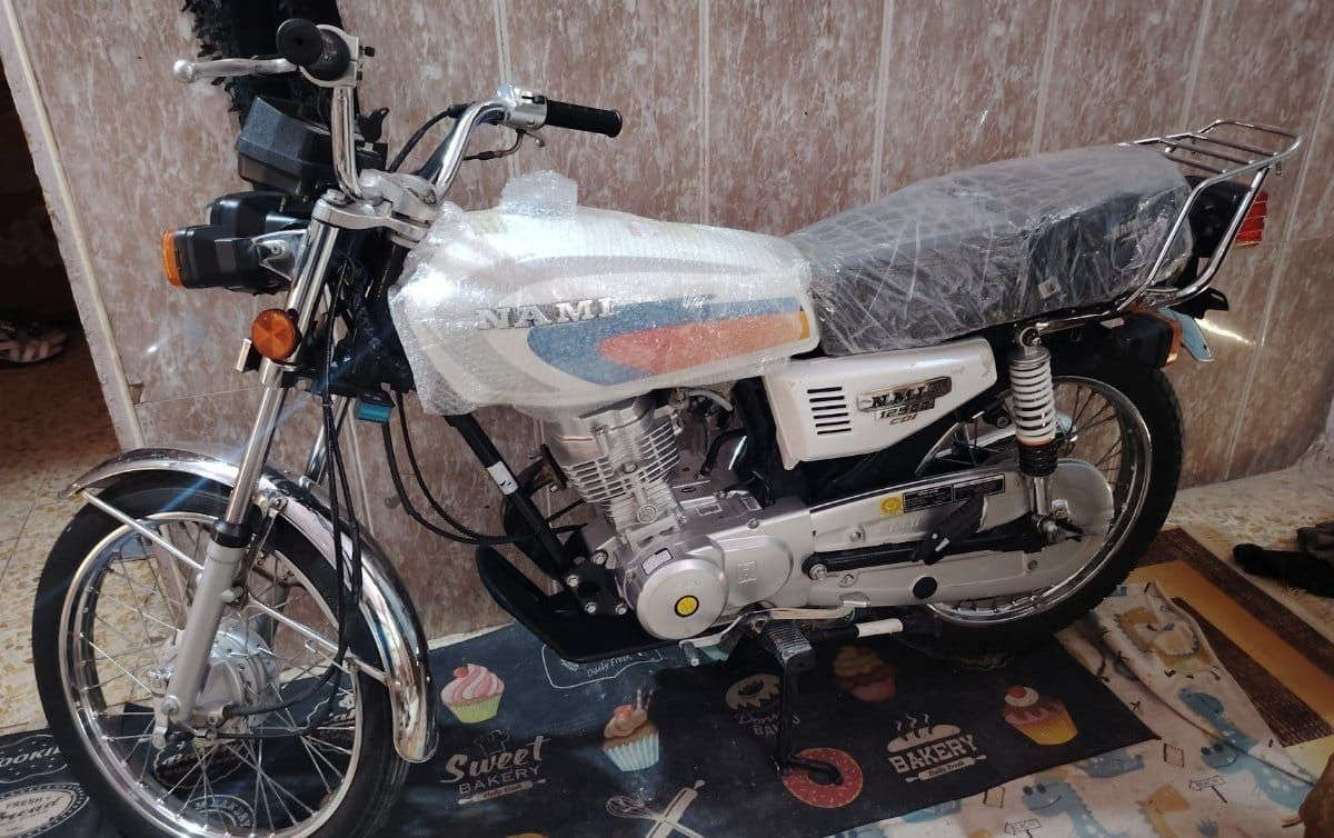 سلام عليكم نامه شلامجه مديل 23 أخر وجبه وكيل نوفل اوراق اصولي مانقصه شي شراي يجي خاص مكاني سماوه
 سعر مليون و١٥٠ وبيه مجال
***********
