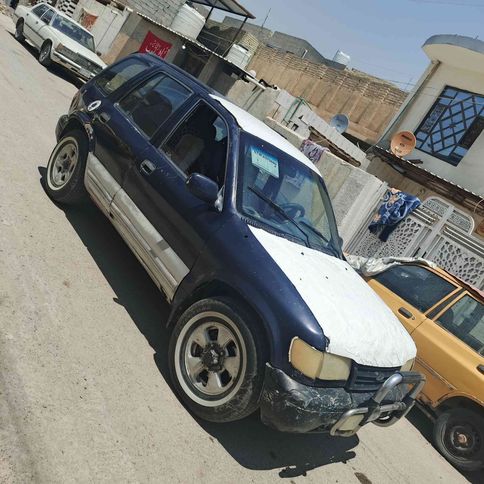 للبيع كيا سبورتج 94 رقم بغداد شرط تحويل 
مكينه مابيهه سعر 25///***********
