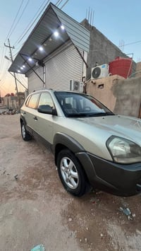 توسان ٢٠٠٥ • فورويل • ٦ سلندر ٢٧٠٠