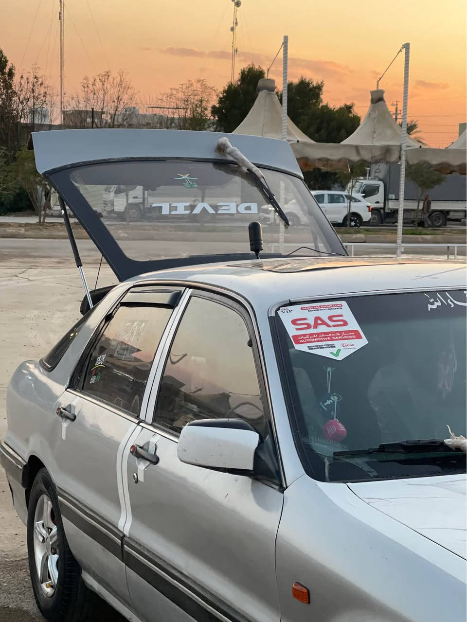 سلام عليكم لبيع كلنت موديل90 اوتوماتيك محرك2000 فول نضافه  بيه كوبون بنزين رقم هاتف ***********فول مواصفات سلايت باور كهربائي جامات كهرباىي نضام ايكو اقتصادي بريكabs تخم تايرات صدر جدد ويلكب سستم سماعات  بيه كم قطعه صبغ ولباقي بلاد رقم اربيل شرط تحويل وكاله  سعره مناسب تدفئه شغاله عنواني دياله خانقين شراي يتصل على رقم خناقين, ديالى
