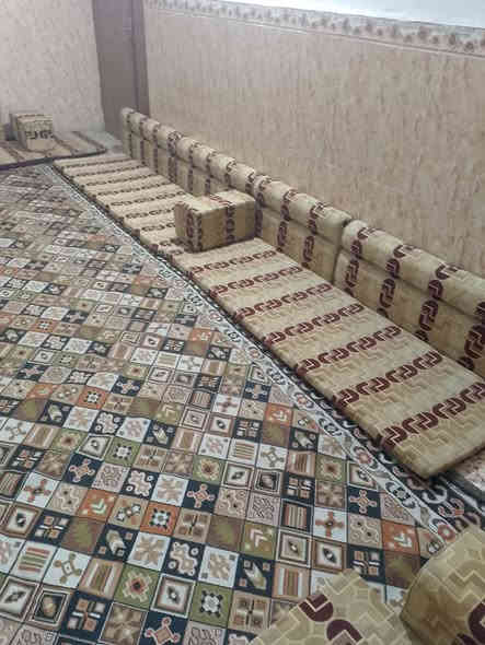 جلسه عربيه جديده 7 قطع 250 وبيه مجال عنوان بصره القديمة ***********
