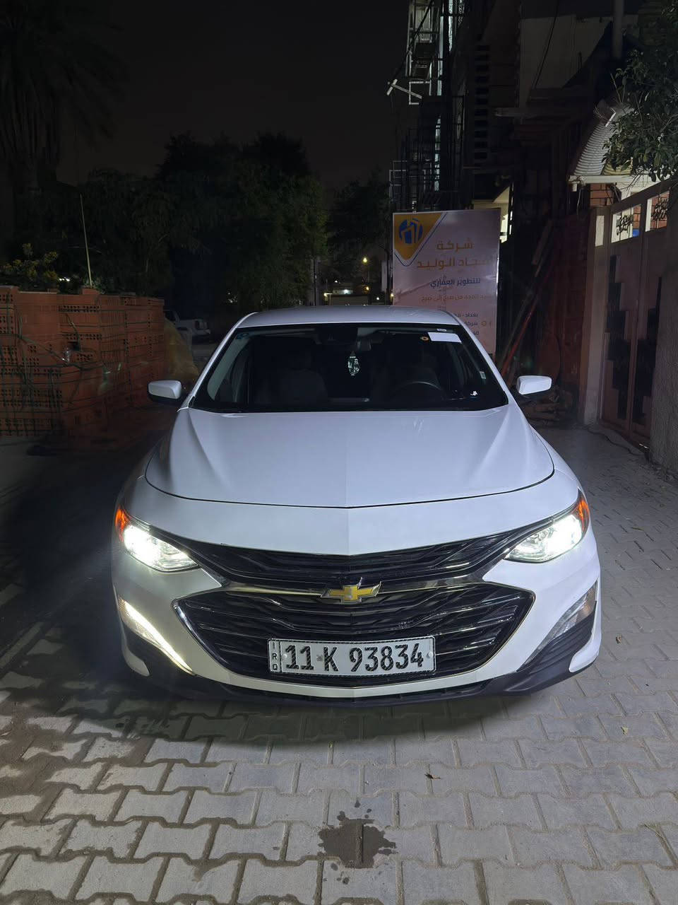 سلام عليكم... 
ماليبو 2023 للبيع 
ارخص سعر بكل العراق 👇
مواصفات LT
ماشيه 47 الف K/m⁉️
السياره جاهزه متحتاج ولا ربع 
المواصفات💥
شاشه ✅
كامره خلفيه✅
رادار امامي وقوف ذاتي عند الحوادث ✅
مقاعد اماميه تدفئه✅
مقاعد كهرباء✅
بصمه ✅ 
كروز سرعه✅
تحديد مسار ✅
شاشه تدعم الابل كار بلاي + الاندرويد اوتو✅
نضام توقف المحرك التلقائي لتوفير الوقود✅
هاند بريك كهربائي✅
تبريد مناخ قطعتين بيانو ✅
محرك 1500 T✅
تشغيل عن بعد ✅
السياره جداً نضيفه وماتحتاج صرف ابد 
السنويه والهزه 2030 
باسمي تحويل ثاني يوم
الكير + المحرك + كهربائيات كفاله
حادثها مرفق بل صور👇
الضرر 
جاملغات امامي + دعاميه اماميه تبديل 
جاملغات خلفيه + جنطه + دعاميه خلفيه 
مصلحه يم علي الكردي
مرشوشه كلير فقط توحيد لون لا اكثر 
سعرها 121 وبيها مجال جدا بسيط حك الجيه وماكو ماليبو بهيج نضافه بهل سعر مستحيل 
رقمي 👇
‏‭0773 833 1282
