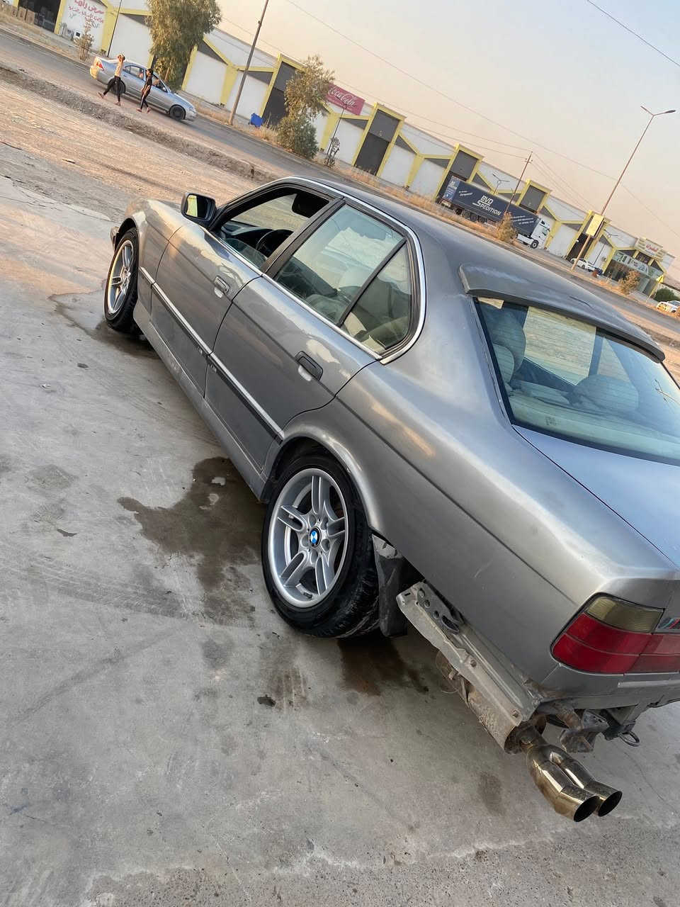 سلام عليكم
وياله ام 17 ون سايز اصلي
شرط بدون كسر فطر عواج 
طخم تايرات 80‎%‎ 
مراوسه شعندك نزل 
موصل برطله
***********
*********** واتس  فقط
