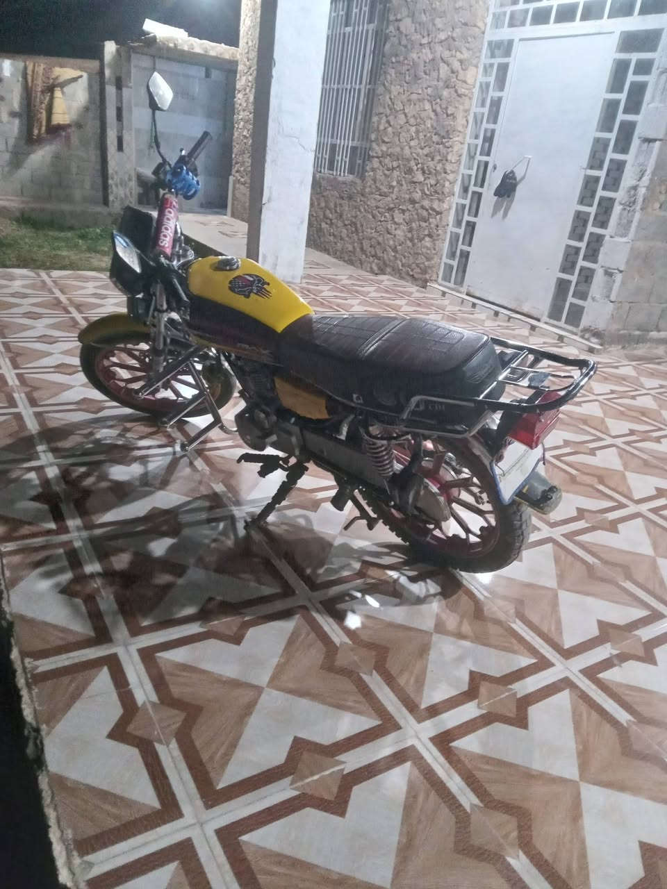 سلام عليكم
موطور اايراني 23 للبيع ***********
