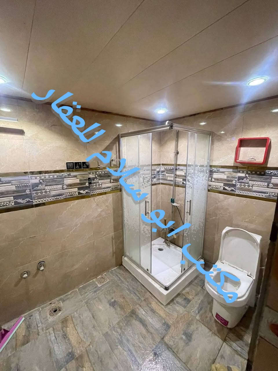 السلام عليكم ورحمة الله وبركاته 

مشتمل للايجار بناء نظيف /المساحه /150 م طابق واحد 

/الموقع /حله /الاساتذه /خلف شوؤن العشائر /قرب مدرسه ابن سكيت /

🔅⚜️🔅🔅⚜️⚜️⚜️🔅🔅🔅⚜️⚜️🔅

السعر /350 

يتكون البيت من 
:مطبخ -صاله -كلدور-غرفه -مجمع صحيات -طارم
ه 
مستعدون لااستــقــبال جميـــــــــع عــــــروضكـم العــــقـاريـــه 
اشـــعنــدك للــبيع او اللإيـــجار. دار. هــيكل. قـــــطع. بـــستــان.  مــزرعـه. دار.مطلــــــوب للمصـــرف .دار قـسـاط مــع ادق تــفاصيــل والـصــــور
واتساب 📩📩 او زيارة المكتب🙋🙋
#متابعه للصفحة ليصلكم كل ماهو جديد
📍📍#مجسر الطهمازية.مجاور المصرف العراقي الاسلامي
☎️مروان القريشي***********
                          ***********
