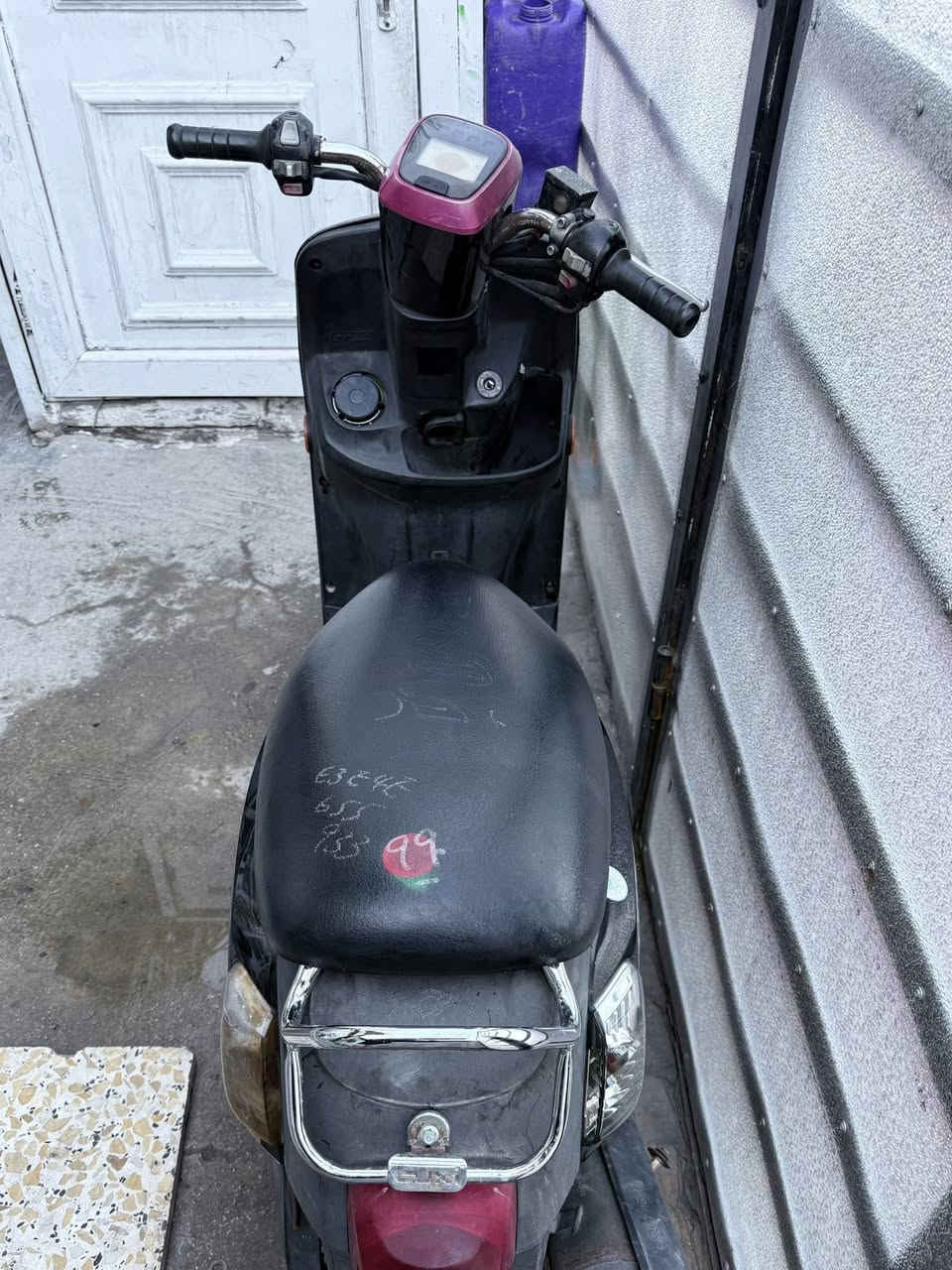 سلام عليكم للبيع دراجة بوليس مسطره دراجه مابيه اي نقص درجه بل باكيت بيه بس إشاره وحده مكسوره وهاهيه نص نكره درجه خير من الله ربع مذب عليه كله شغال درجه بل كارتون مكاني بغداد حي العامل سعره 900 وبيه مجال


**إذا كنت صاحب هذا الإعلان وتريد حذفه لأي سبب، رجاءا أرسل رسالة إلى الدعم الفني**