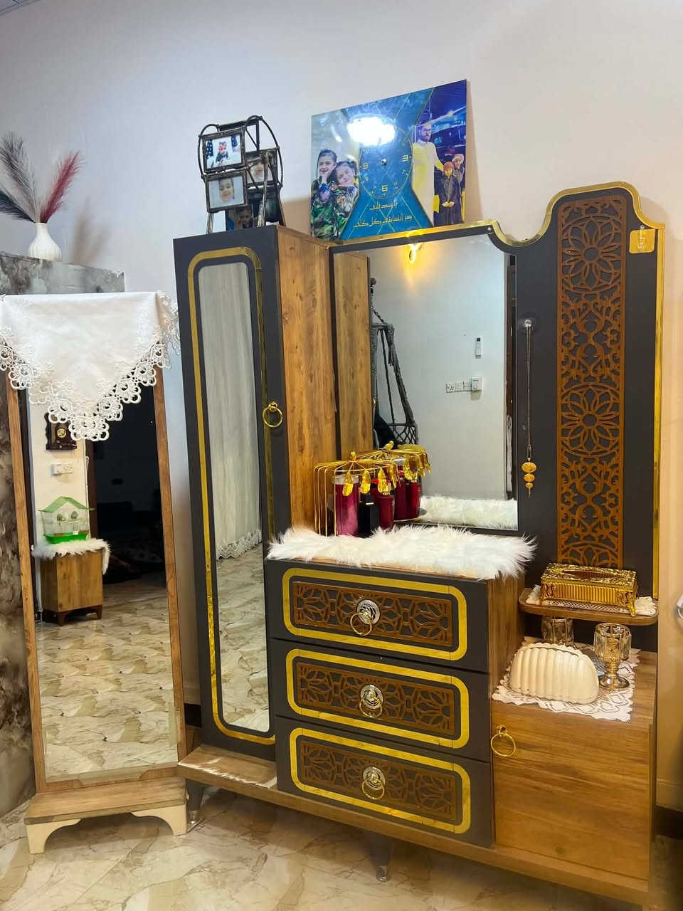 غرفه اخشاب تركي ضخمه نظيفه كلش تتكون من 10قطع السعر. 950  وبيها مجال العنوان  الفلوجه  يم صيطره الموظفين


**إذا كنت صاحب هذا الإعلان وتريد حذفه لأي سبب، رجاءا أرسل رسالة إلى الدعم الفني**