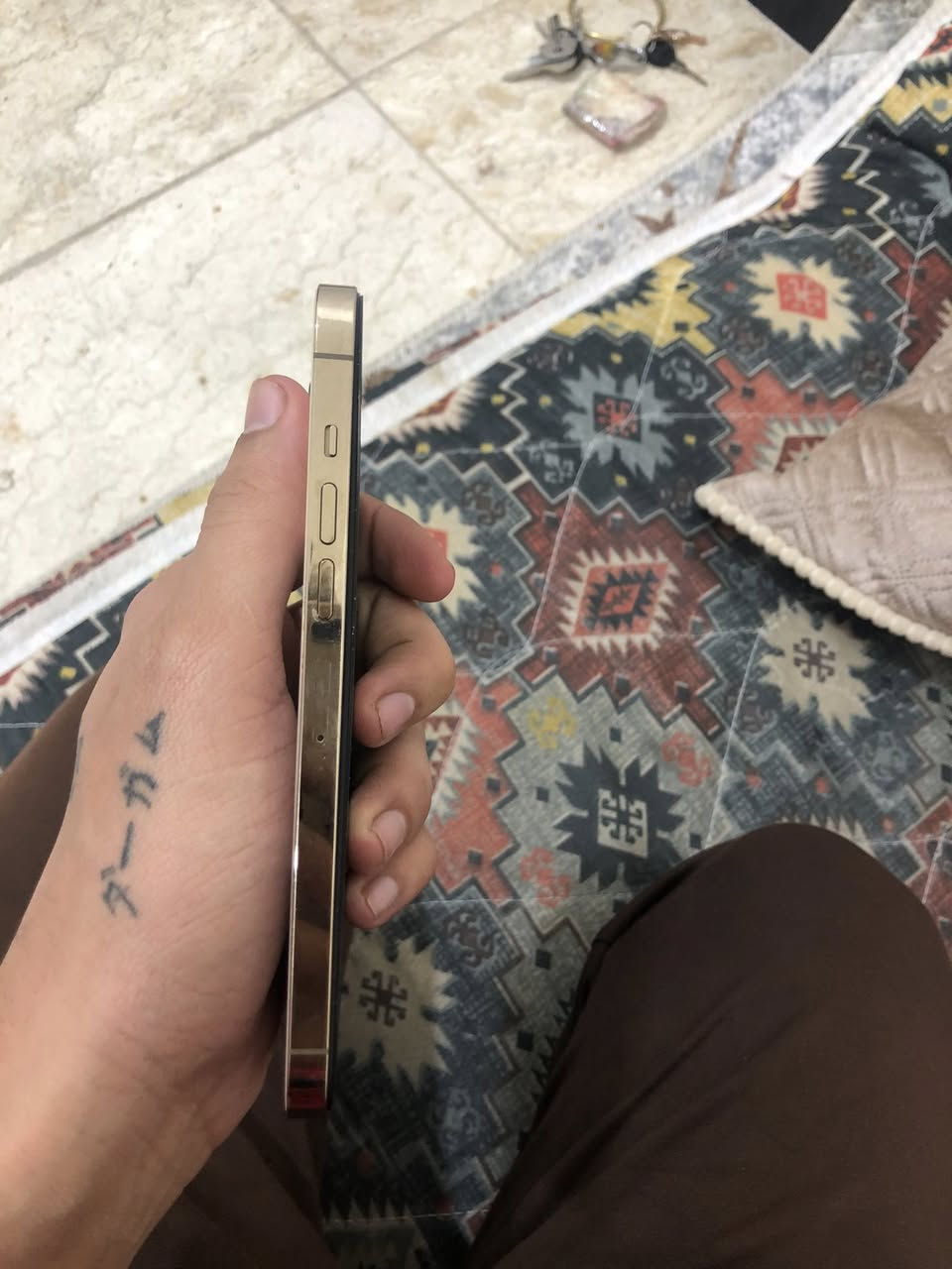 سلام عليكم شباب ايفون 13برو ماكس ذاكره ٢٥٦بطاريته 87جهاز مبدل بي شاشه ونضيف هاذ شوفت عينك كلشي شغال بي سعر575وبي مجال شي قليل مكاني بغداد حي اور 
***********
